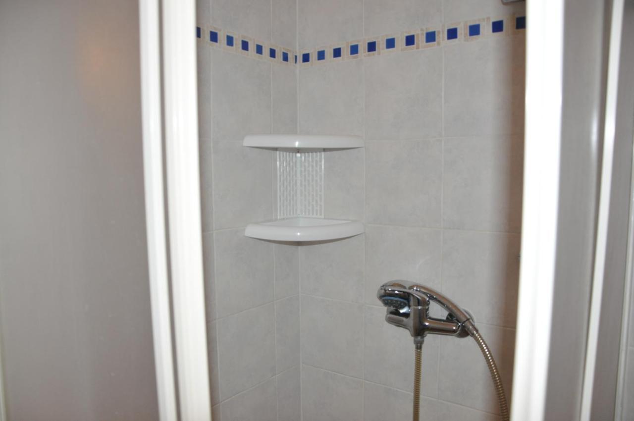 Locanda Dl'Angel Villar San Costanzo Bilik gambar